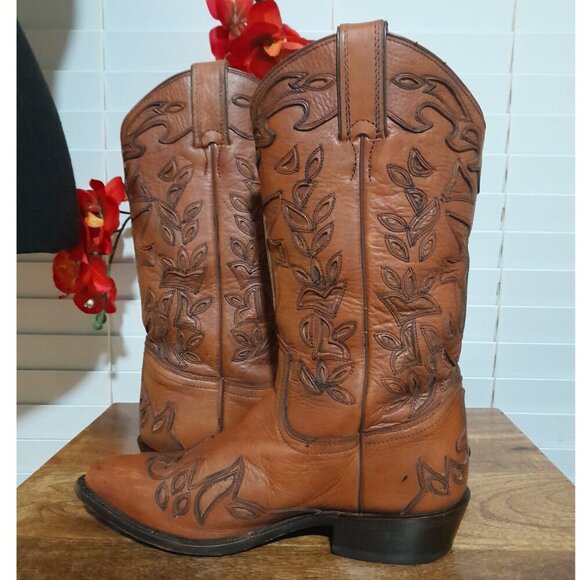 SOLD🔶️🔶️🔶️🔶🔶women's brown leather cowboy boots Frye brand pull on style 8B - Picture 12 of 12